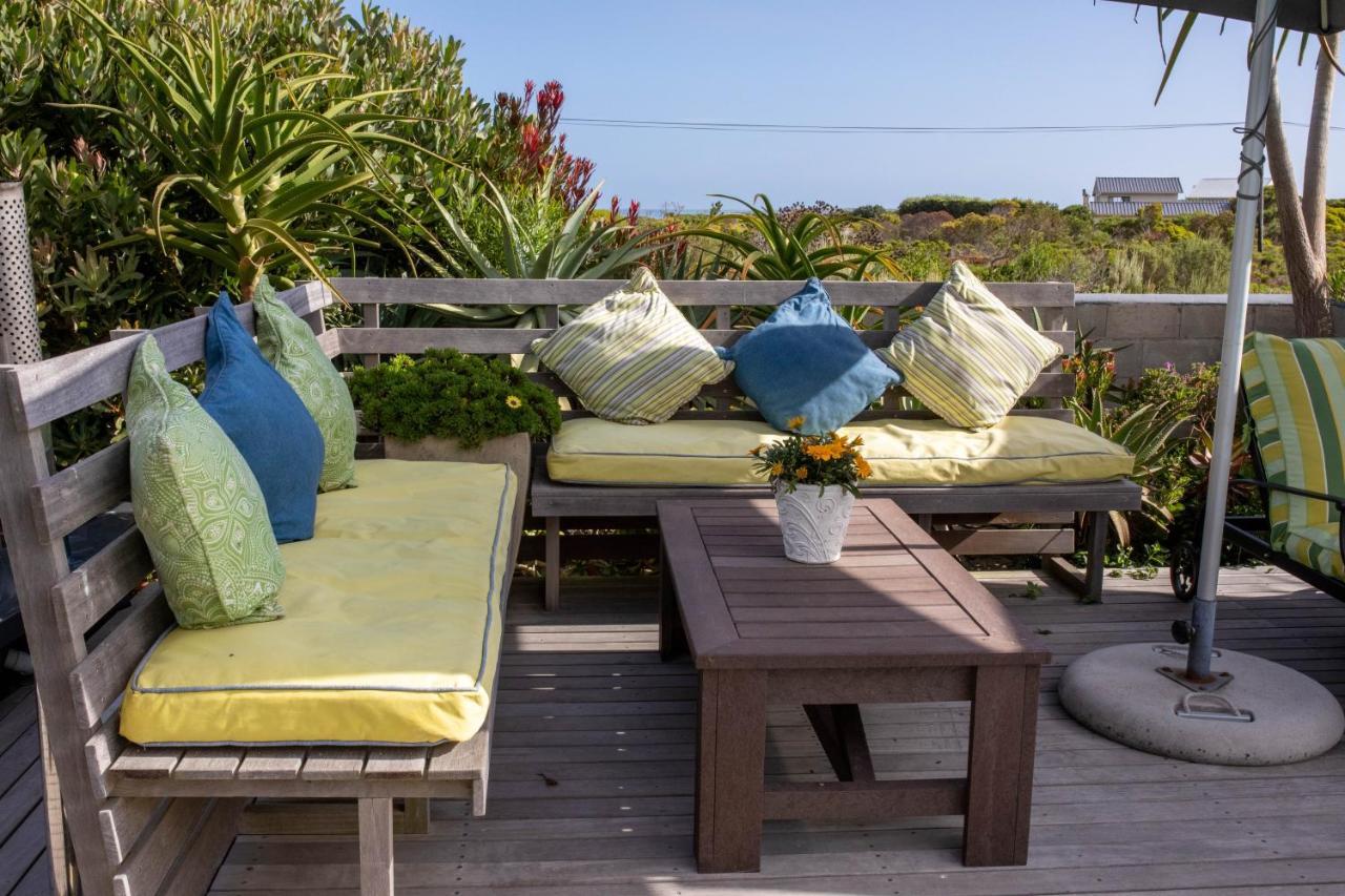 Stay At Friends Bettyʼs Bay Exteriör bild