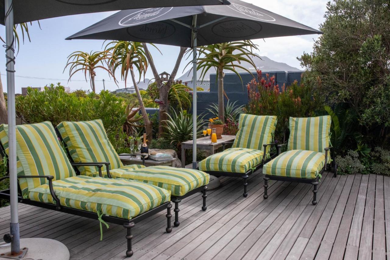 Stay At Friends Bettyʼs Bay Exteriör bild