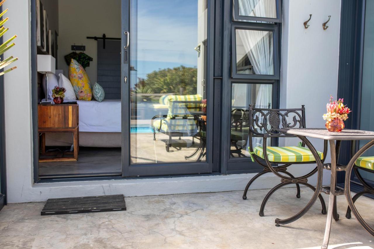 Stay At Friends Bettyʼs Bay Exteriör bild