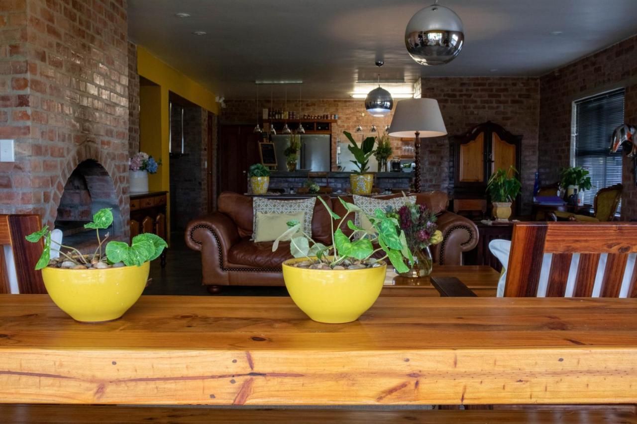 Stay At Friends Bettyʼs Bay Exteriör bild