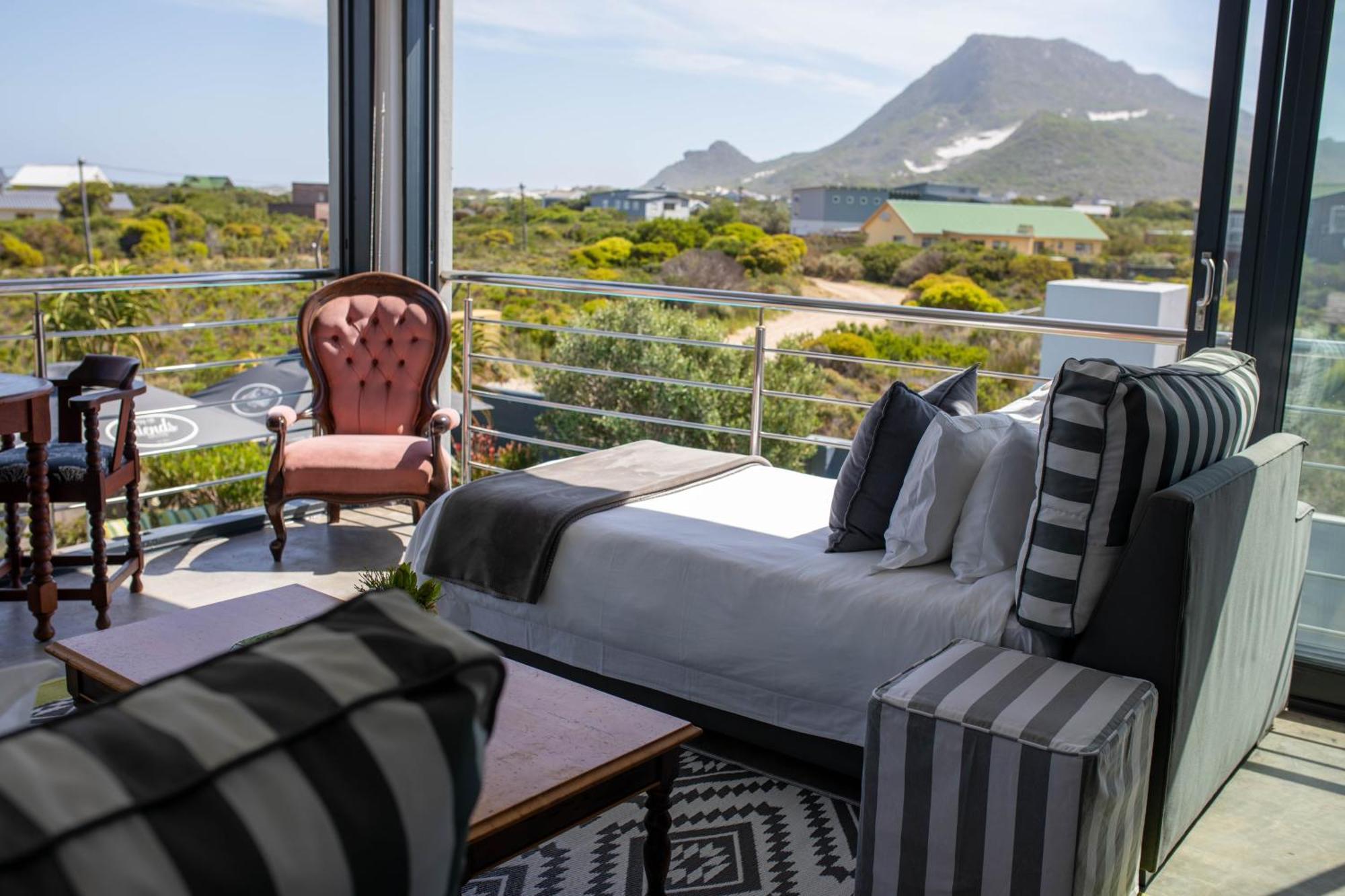 Stay At Friends Bettyʼs Bay Rum bild