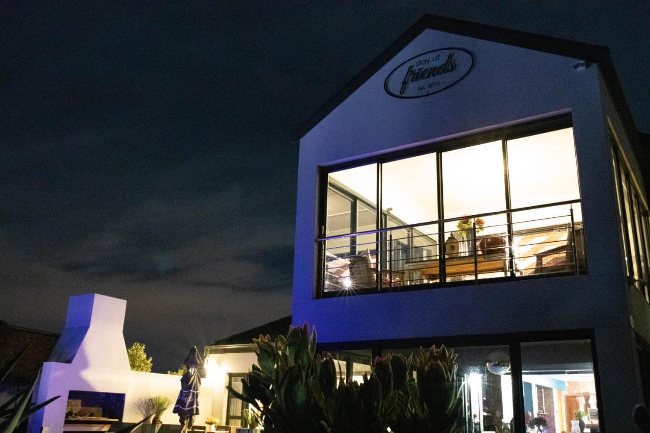 Stay At Friends Bettyʼs Bay Exteriör bild